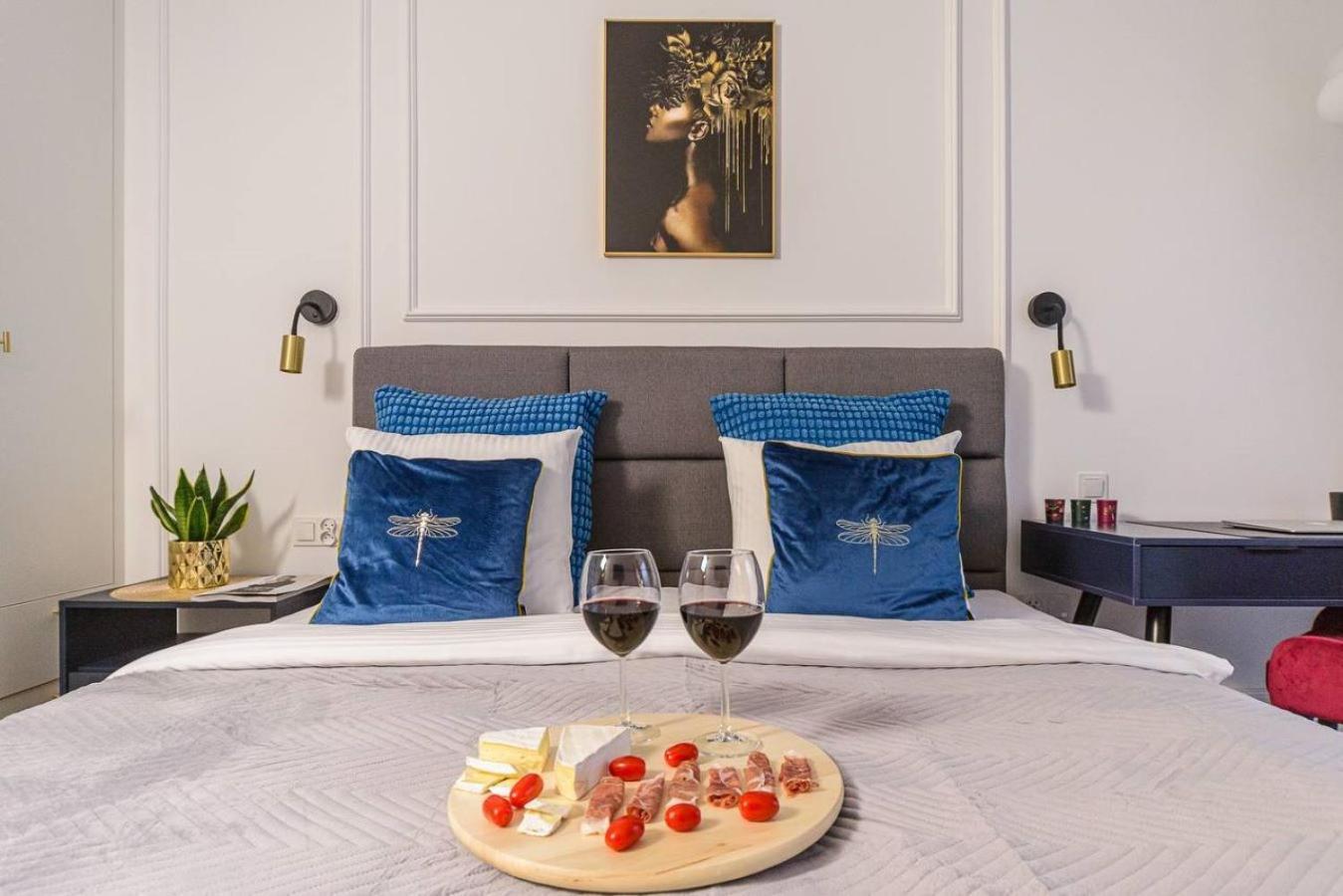 לודז' Lumina Premium Apartments With Parking מראה חיצוני תמונה