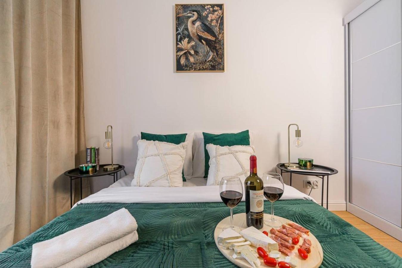 לודז' Lumina Premium Apartments With Parking מראה חיצוני תמונה